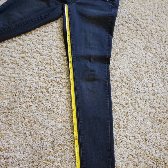 UNIVERSAL THREAD jeggings 🖤 - Picture 4 of 8